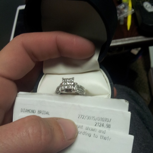 Modern Bride Engagement/Wedding Ring - Picture 4 of 4